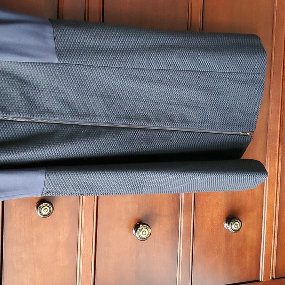 DKNY-Navy sleeveless dress: Size 6. Black&Navy weave pattern. - Picture 4 of 6